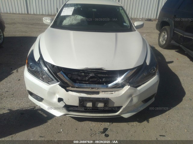 Photo 5 VIN: 1N4AL3AP4HC272401 - NISSAN ALTIMA 