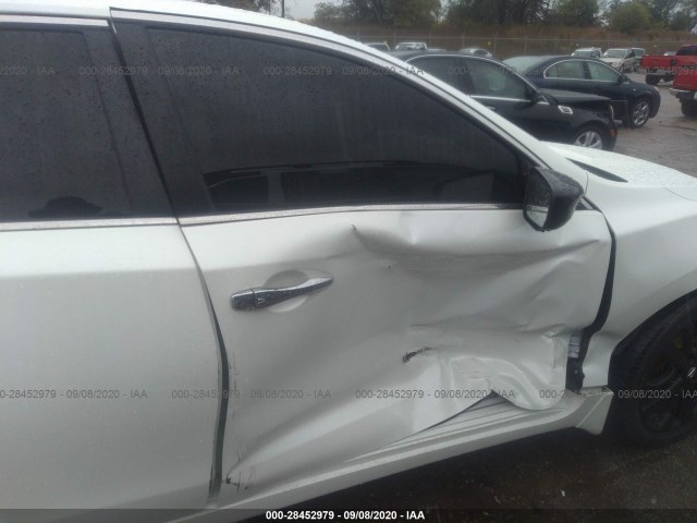 Photo 5 VIN: 1N4AL3AP4HC287058 - NISSAN ALTIMA 