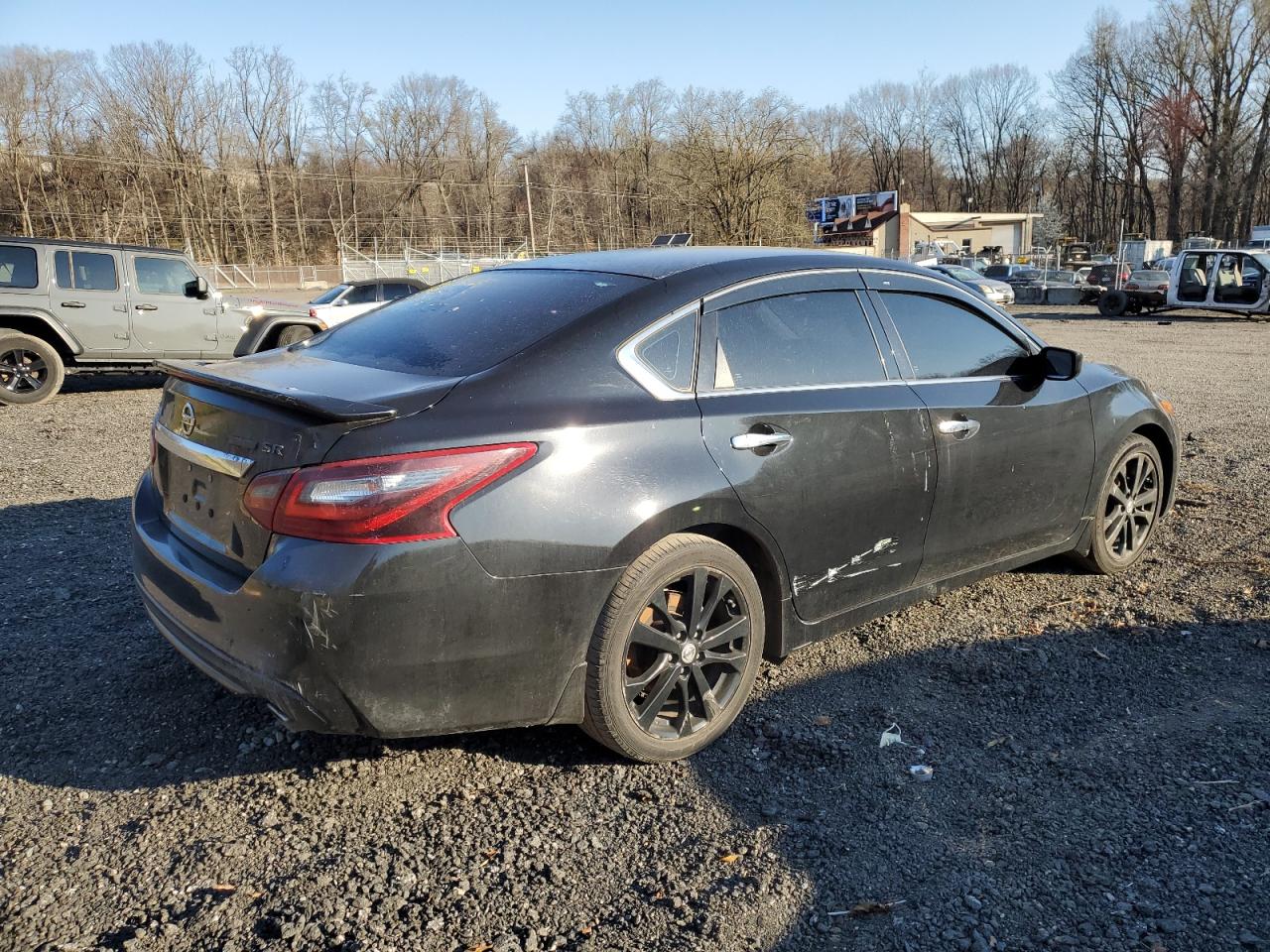 Photo 2 VIN: 1N4AL3AP4HC470198 - NISSAN ALTIMA 