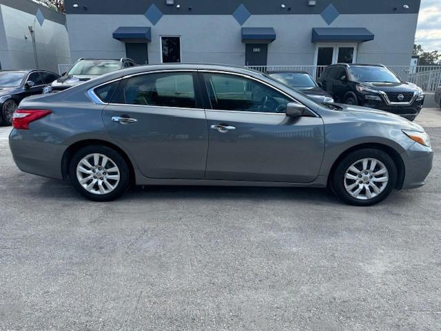 Photo 12 VIN: 1N4AL3AP4HN304249 - NISSAN ALTIMA 