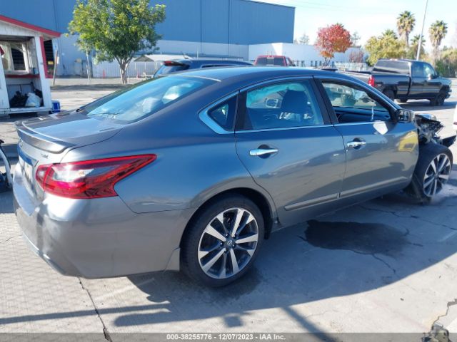 Photo 3 VIN: 1N4AL3AP4HN318636 - NISSAN ALTIMA 