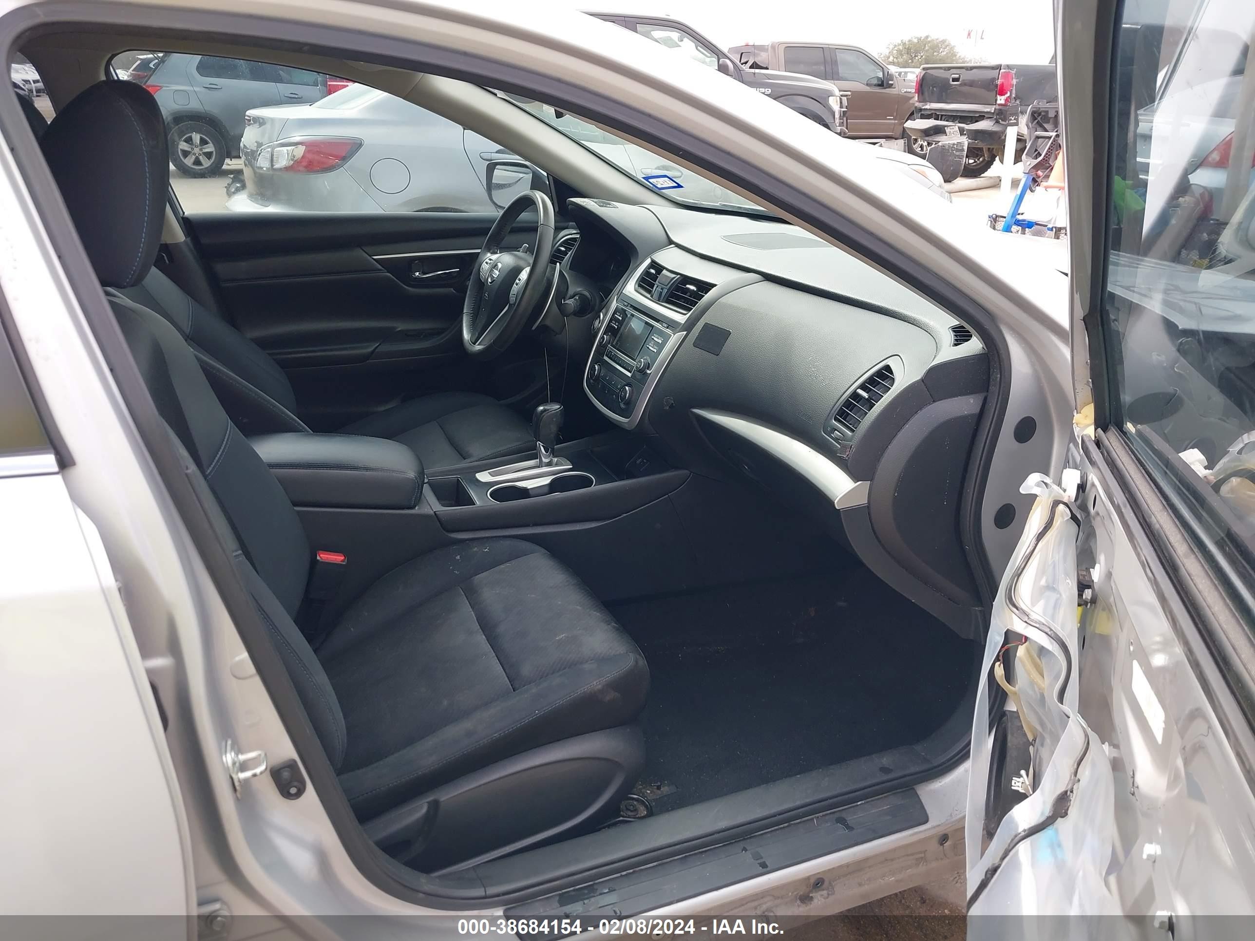 Photo 4 VIN: 1N4AL3AP4HN340586 - NISSAN ALTIMA 