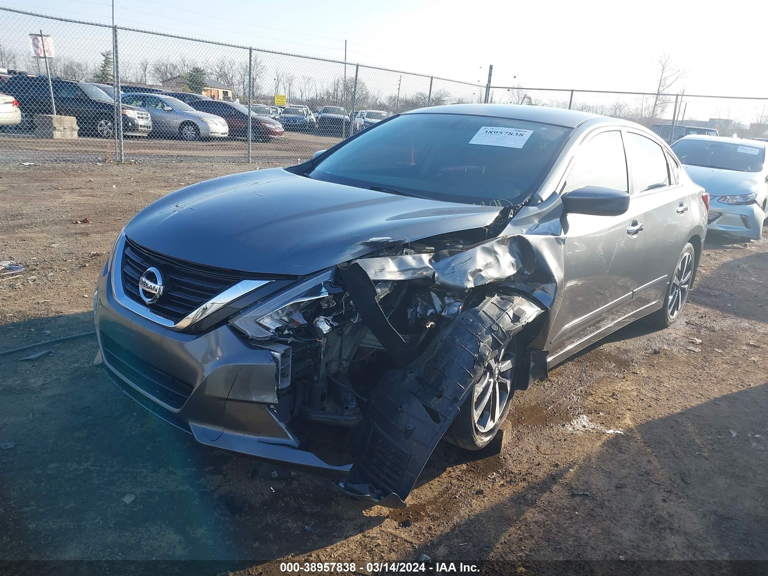 Photo 1 VIN: 1N4AL3AP4HN352883 - NISSAN ALTIMA 