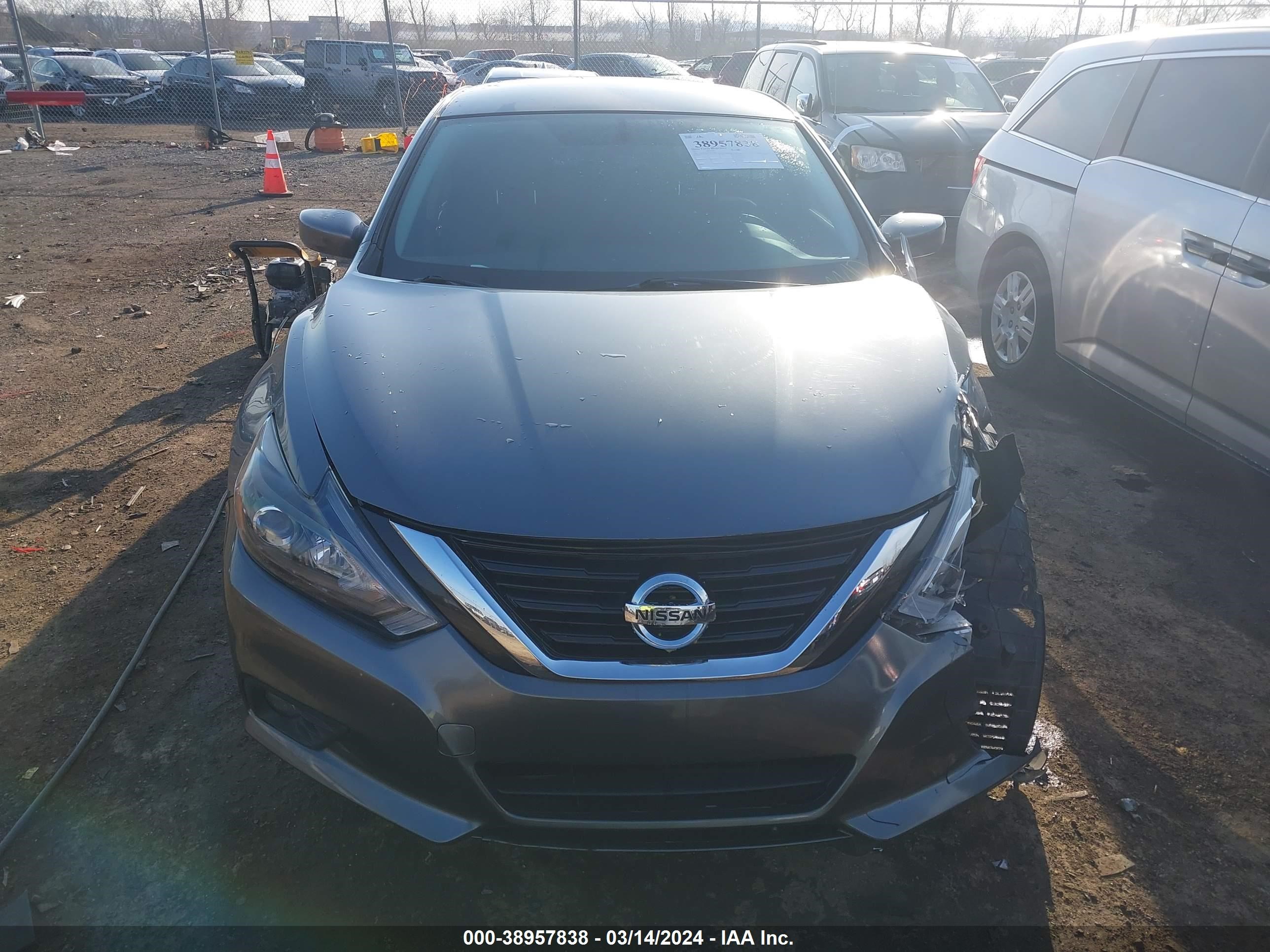 Photo 11 VIN: 1N4AL3AP4HN352883 - NISSAN ALTIMA 