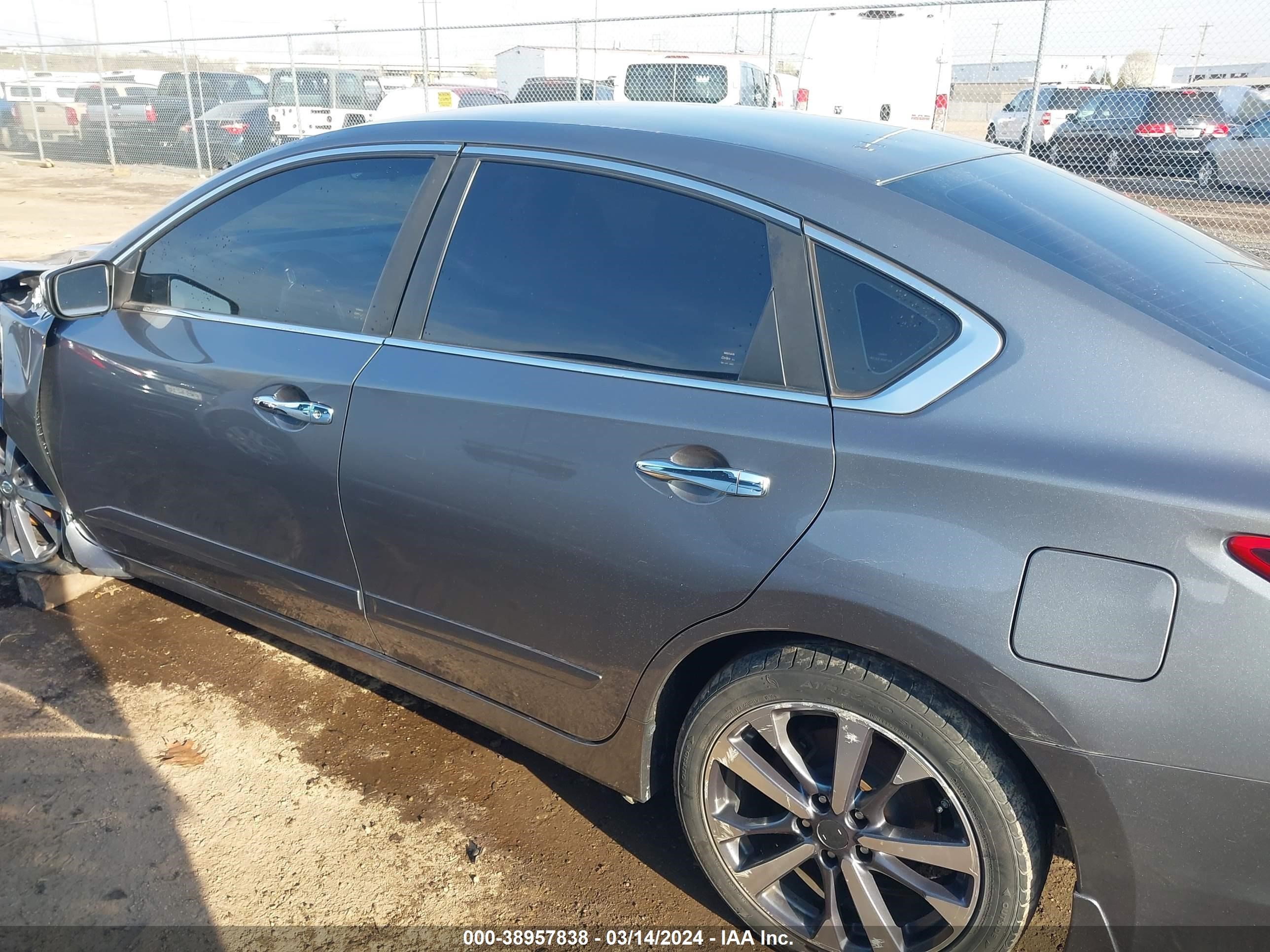 Photo 13 VIN: 1N4AL3AP4HN352883 - NISSAN ALTIMA 