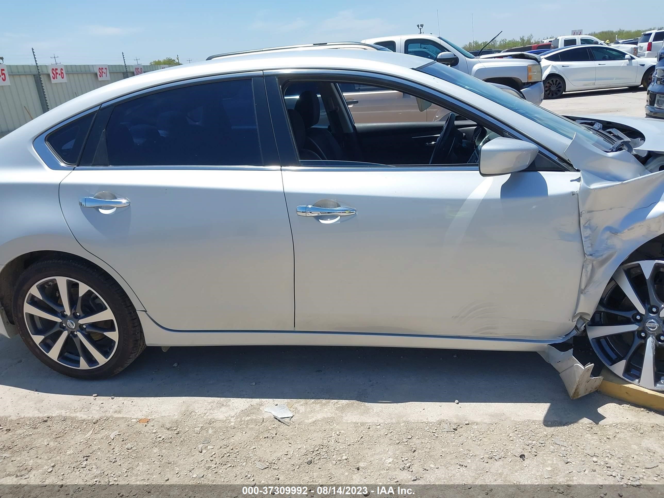 Photo 12 VIN: 1N4AL3AP4HN355864 - NISSAN ALTIMA 