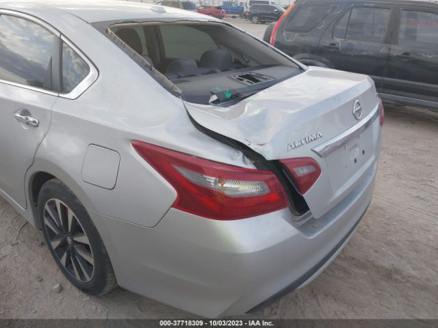 Photo 5 VIN: 1N4AL3AP4JC102268 - NISSAN ALTIMA 