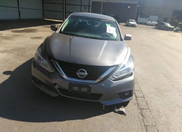 Photo 5 VIN: 1N4AL3AP4JC105770 - NISSAN ALTIMA 