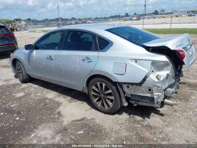 Photo 2 VIN: 1N4AL3AP4JC118762 - NISSAN ALTIMA 