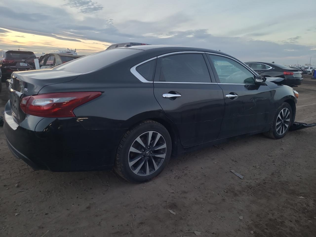 Photo 2 VIN: 1N4AL3AP4JC155200 - NISSAN ALTIMA 