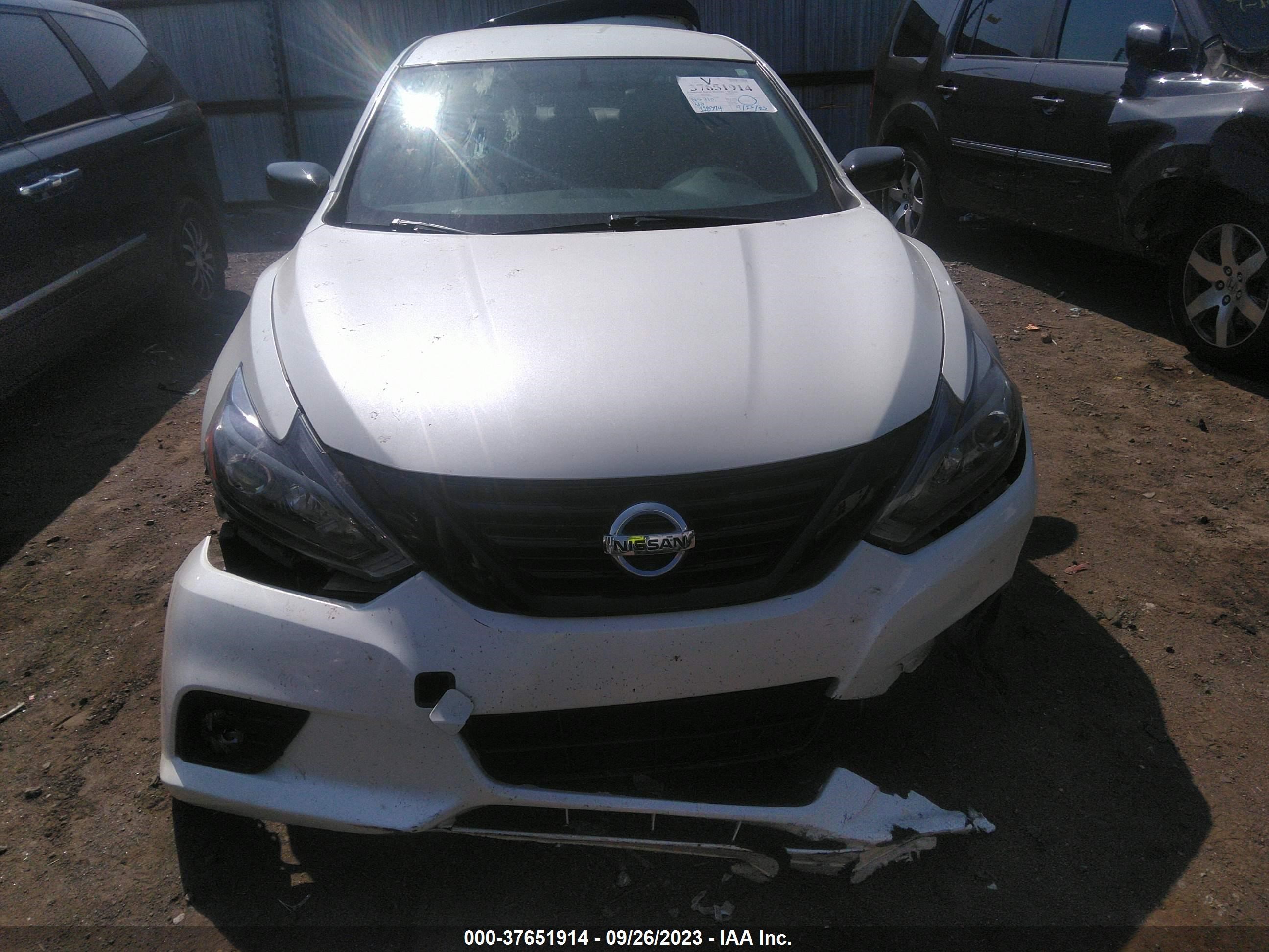 Photo 10 VIN: 1N4AL3AP4JC158033 - NISSAN ALTIMA 