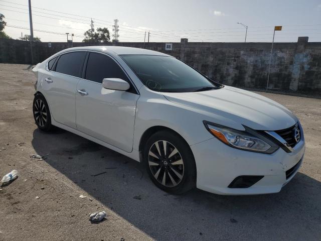 Photo 3 VIN: 1N4AL3AP4JC161174 - NISSAN ALTIMA 