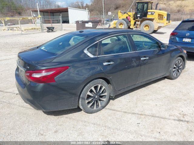 Photo 3 VIN: 1N4AL3AP4JC166827 - NISSAN ALTIMA 