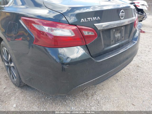 Photo 5 VIN: 1N4AL3AP4JC166827 - NISSAN ALTIMA 