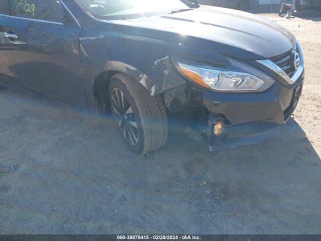 Photo 5 VIN: 1N4AL3AP4JC167024 - NISSAN ALTIMA 