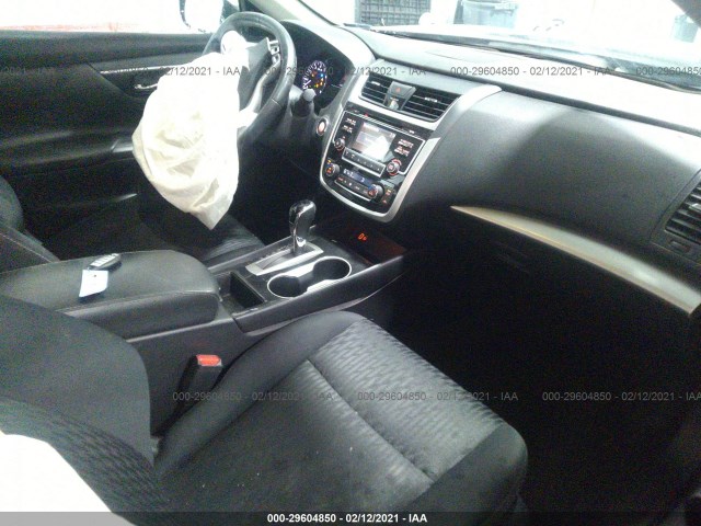 Photo 4 VIN: 1N4AL3AP4JC181621 - NISSAN ALTIMA 