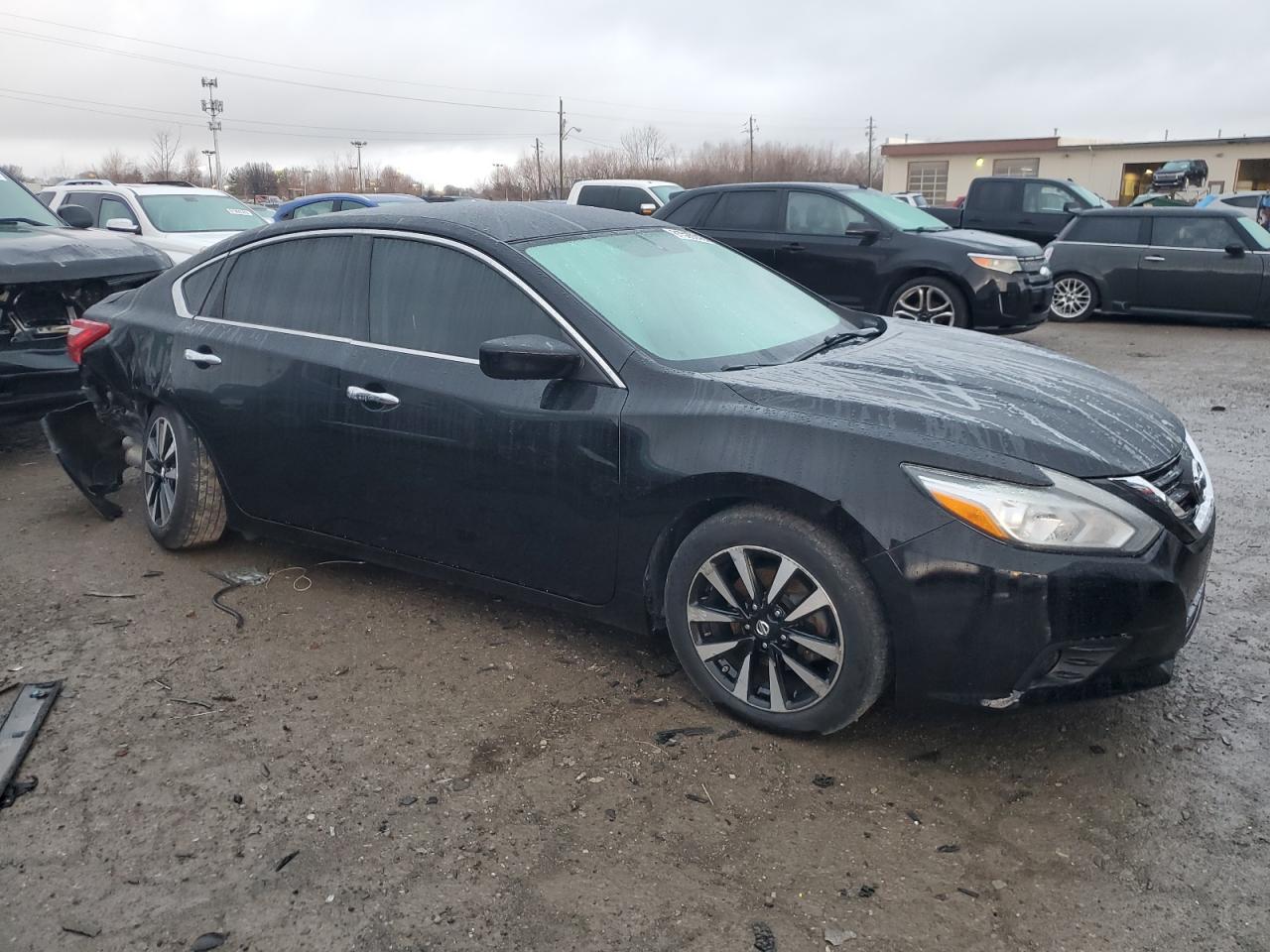 Photo 3 VIN: 1N4AL3AP4JC213631 - NISSAN ALTIMA 