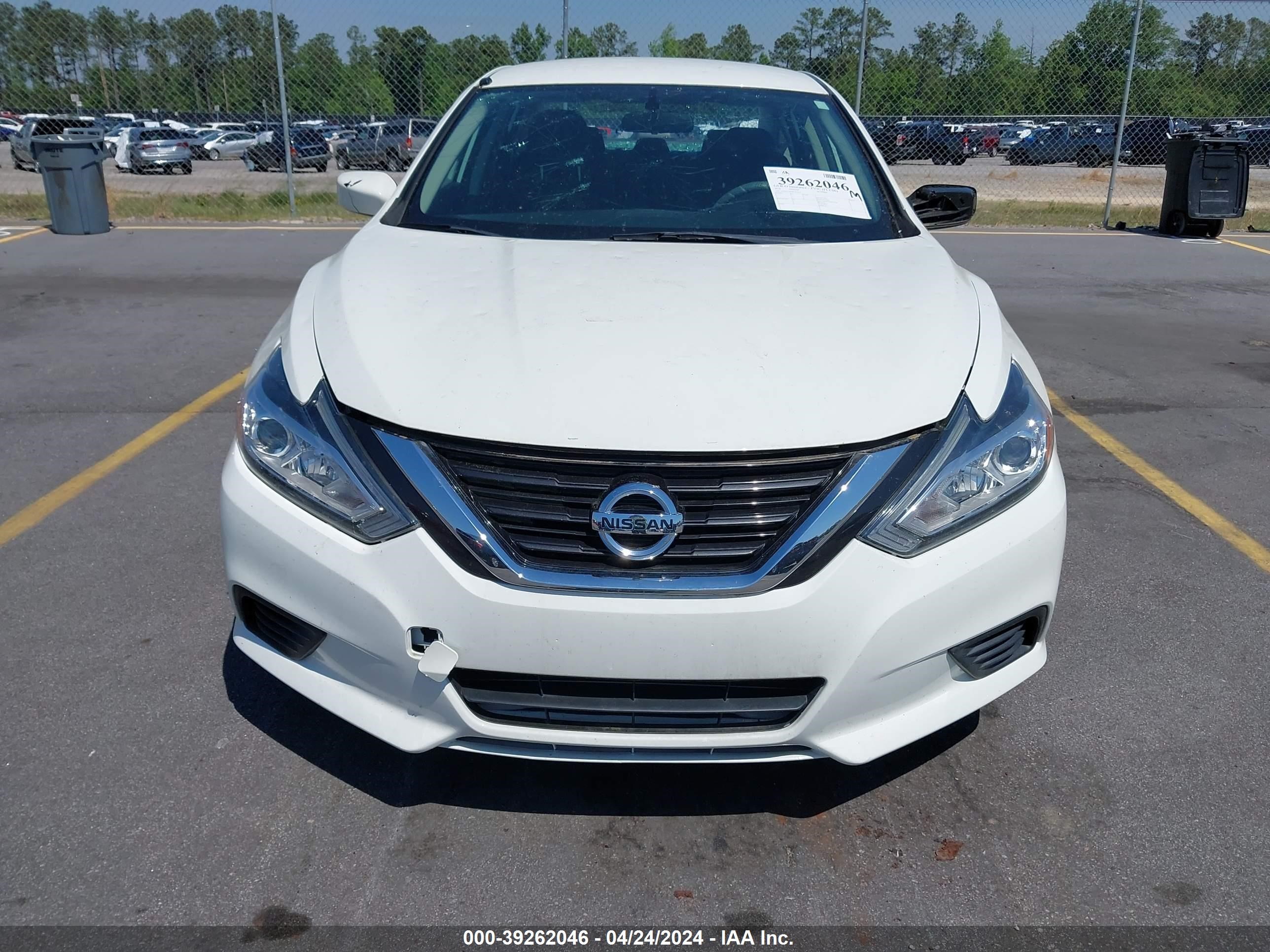 Photo 11 VIN: 1N4AL3AP4JC231319 - NISSAN ALTIMA 