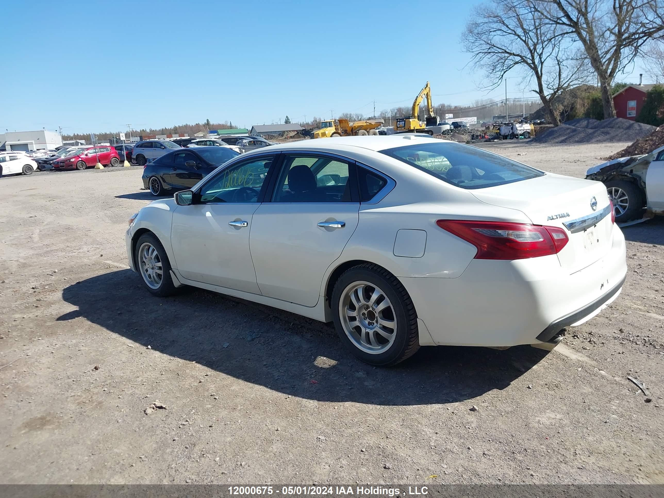 Photo 2 VIN: 1N4AL3AP4JC237623 - NISSAN ALTIMA 