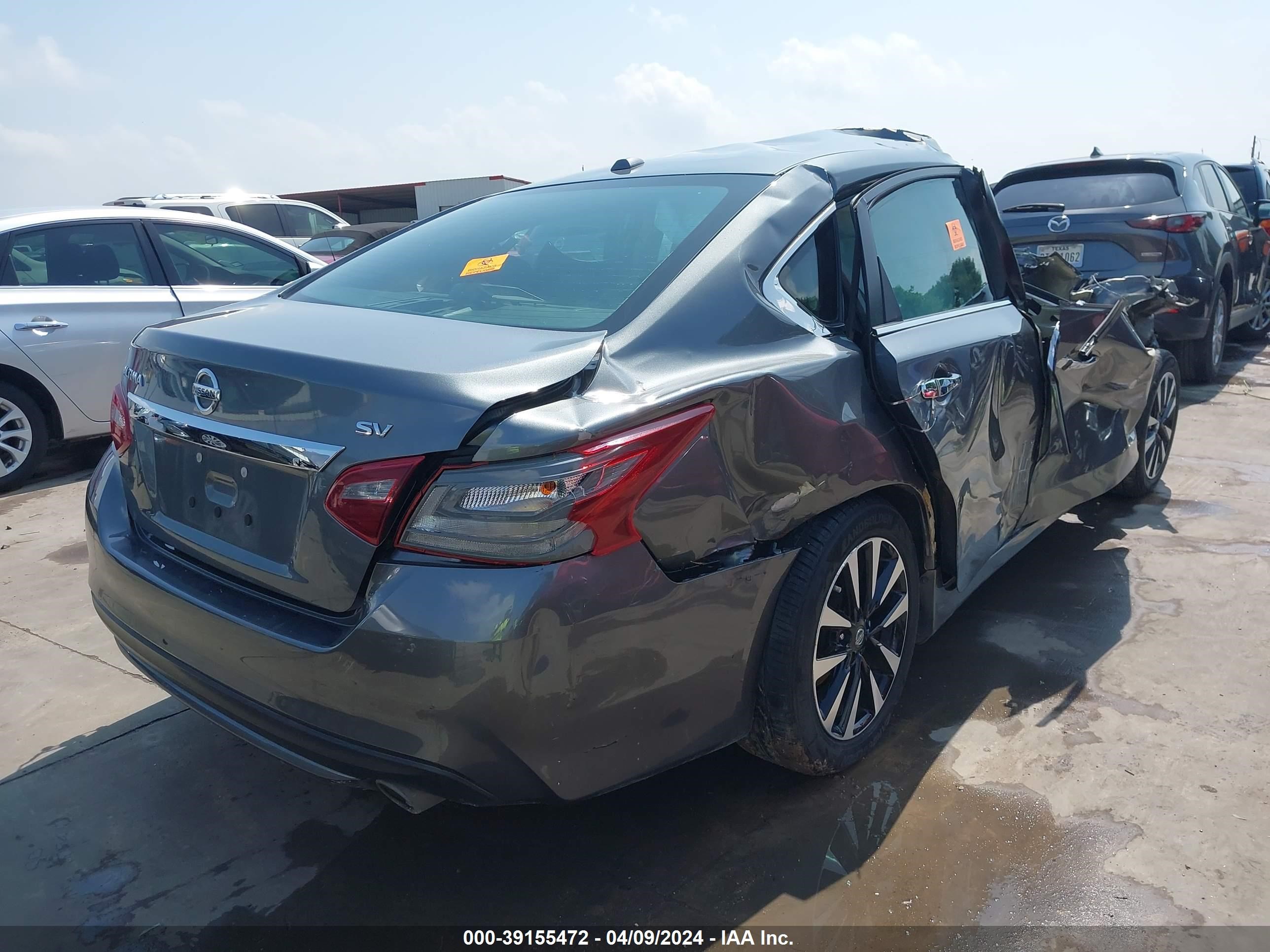 Photo 3 VIN: 1N4AL3AP4JC269262 - NISSAN ALTIMA 