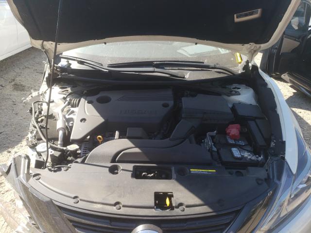 Photo 6 VIN: 1N4AL3AP4JC281217 - NISSAN ALTIMA 