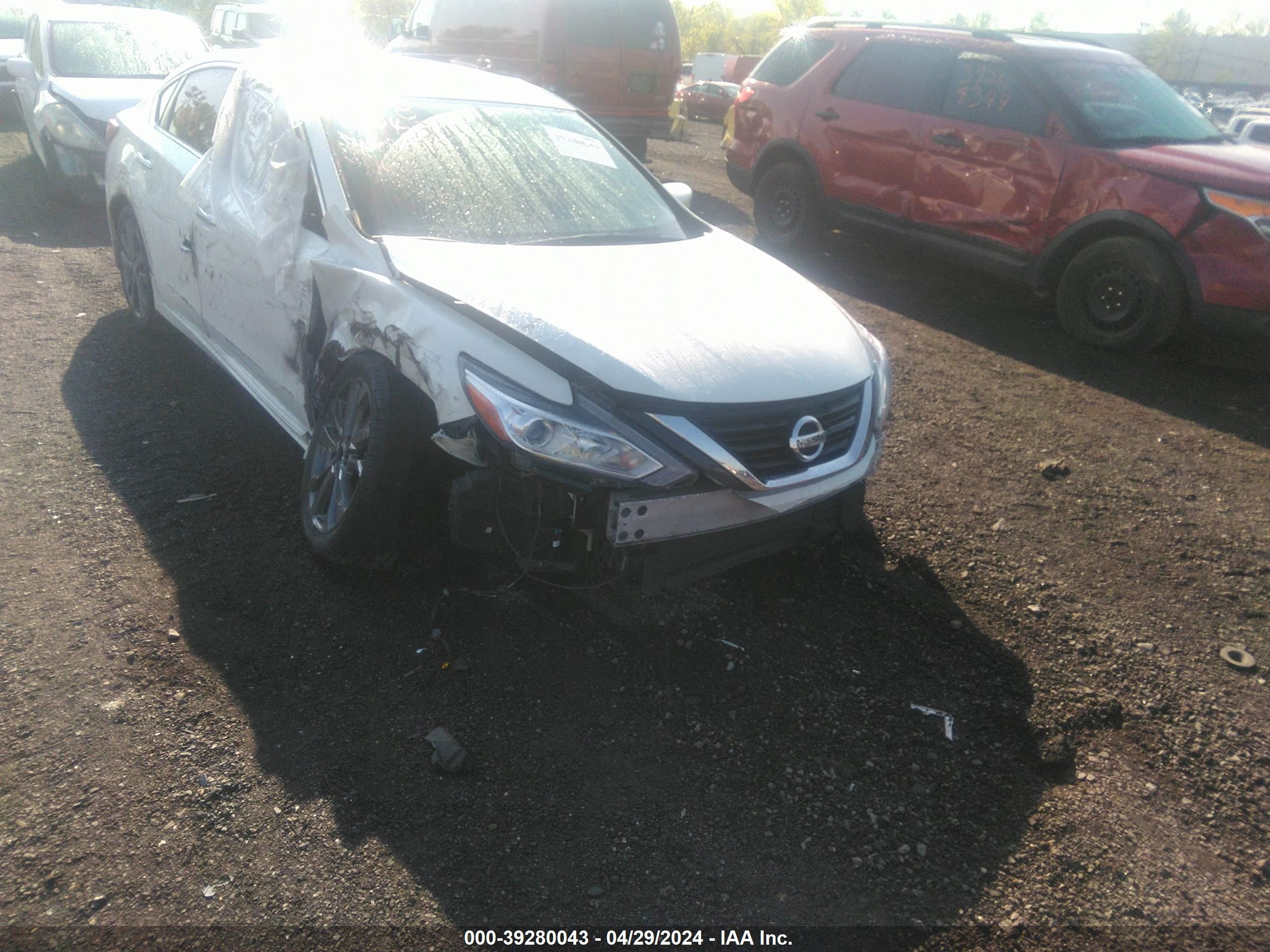 Photo 0 VIN: 1N4AL3AP4JC286823 - NISSAN ALTIMA 