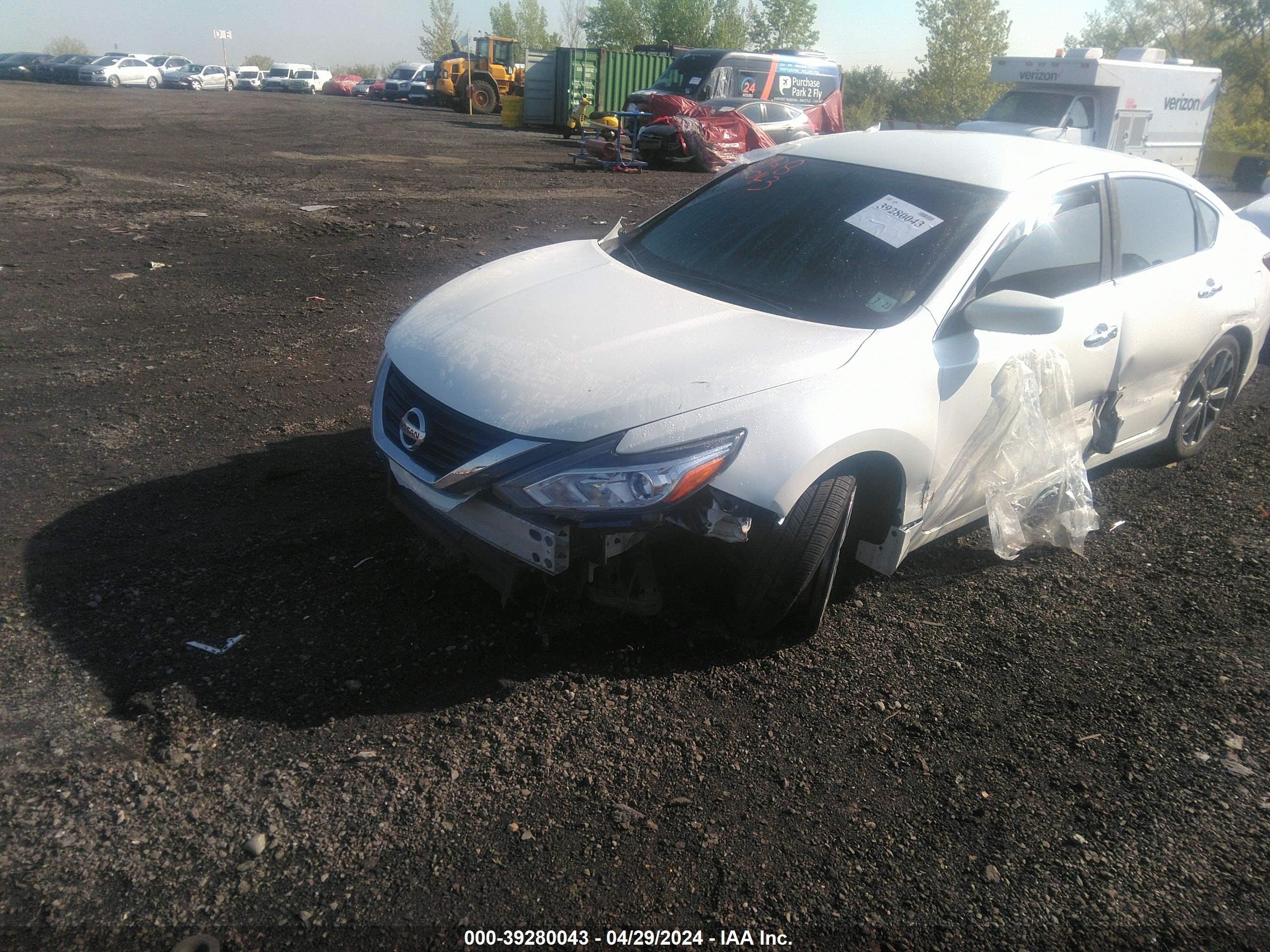 Photo 1 VIN: 1N4AL3AP4JC286823 - NISSAN ALTIMA 