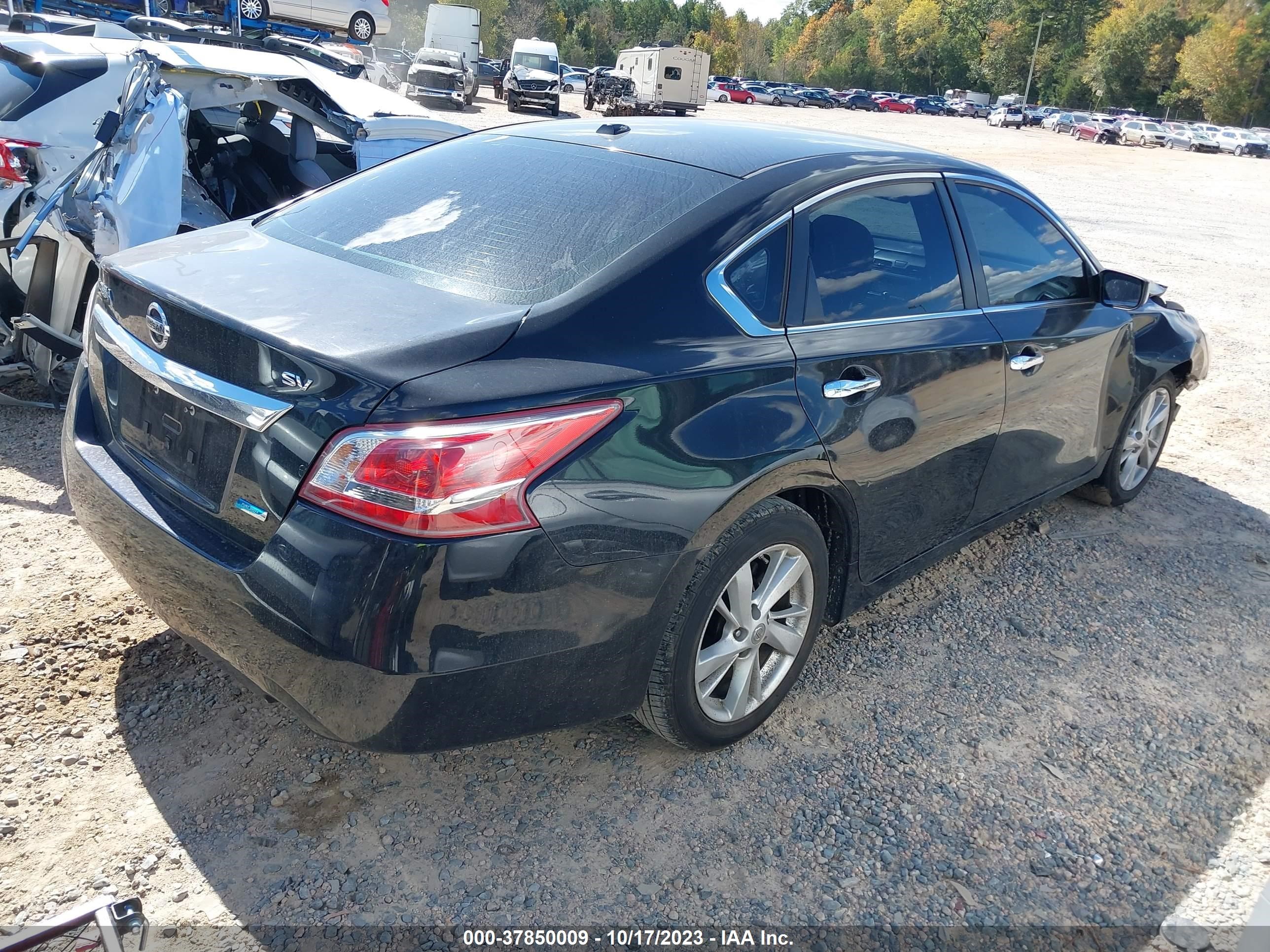 Photo 3 VIN: 1N4AL3AP5DC100081 - NISSAN ALTIMA 