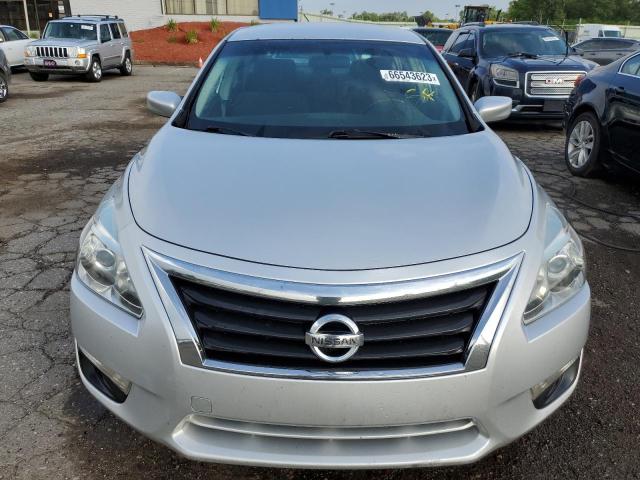 Photo 4 VIN: 1N4AL3AP5DC130570 - NISSAN ALTIMA SV 