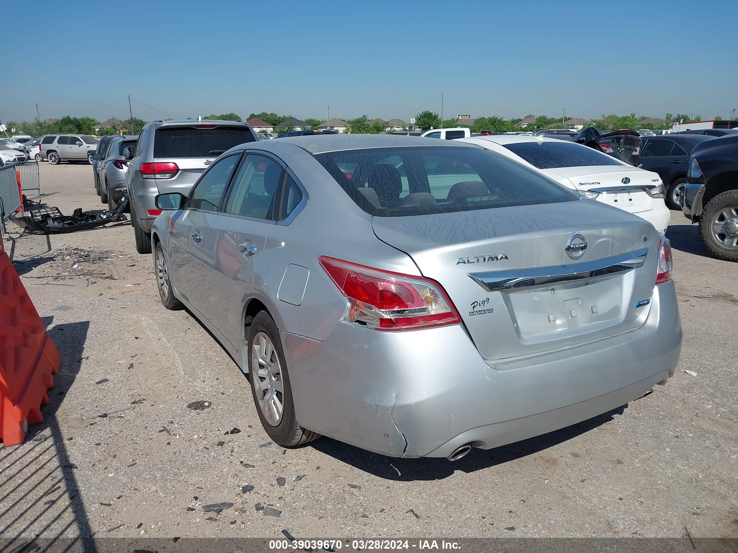 Photo 2 VIN: 1N4AL3AP5DC156795 - NISSAN ALTIMA 