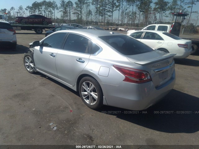 Photo 2 VIN: 1N4AL3AP5DC188873 - NISSAN ALTIMA 