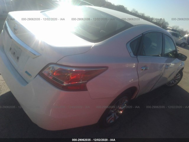 Photo 3 VIN: 1N4AL3AP5DC208670 - NISSAN ALTIMA 