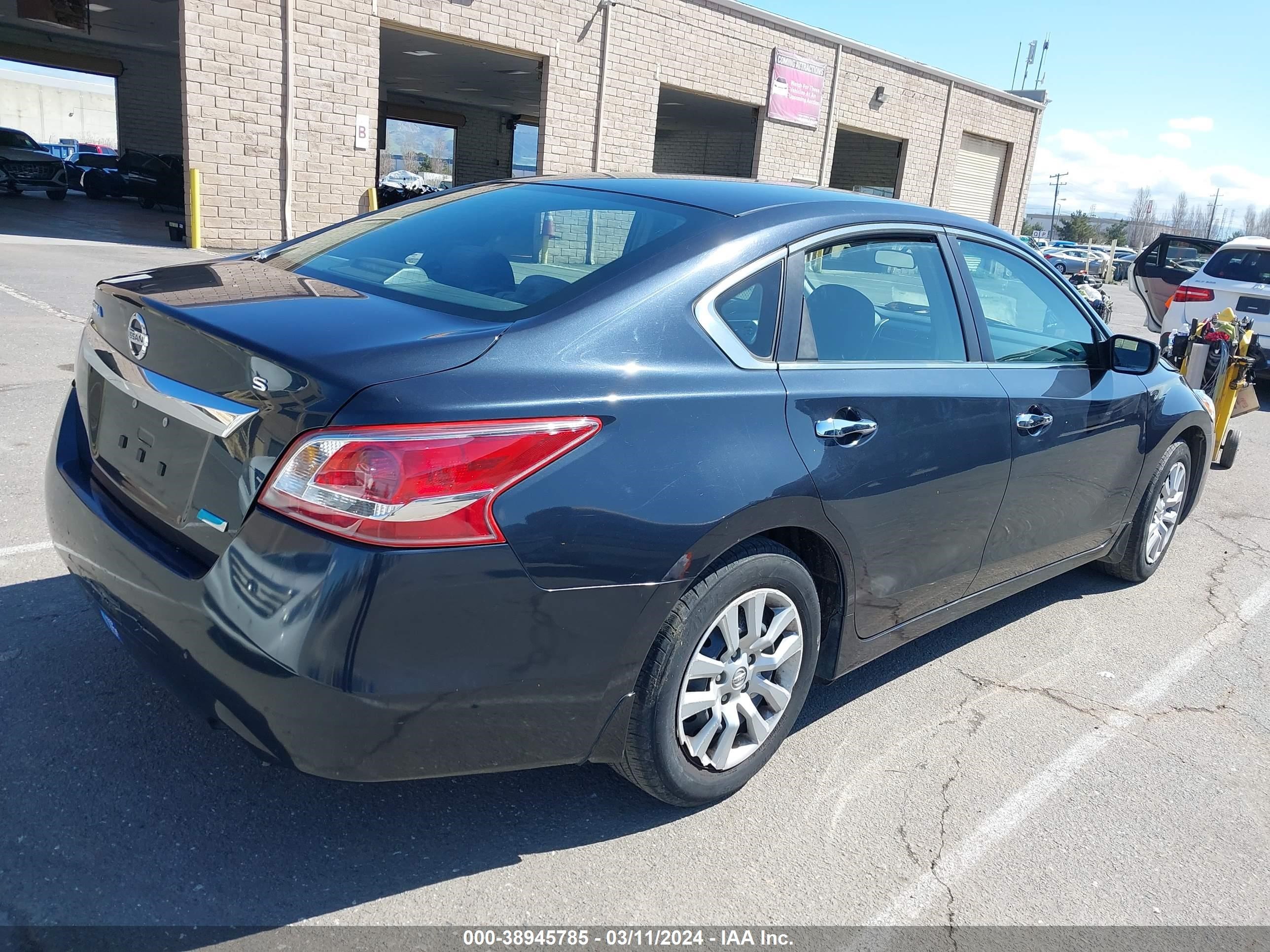 Photo 3 VIN: 1N4AL3AP5DC210175 - NISSAN ALTIMA 