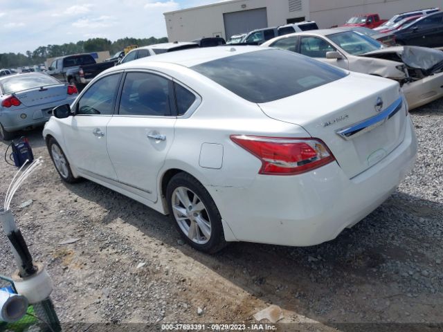 Photo 2 VIN: 1N4AL3AP5DC212833 - NISSAN ALTIMA 