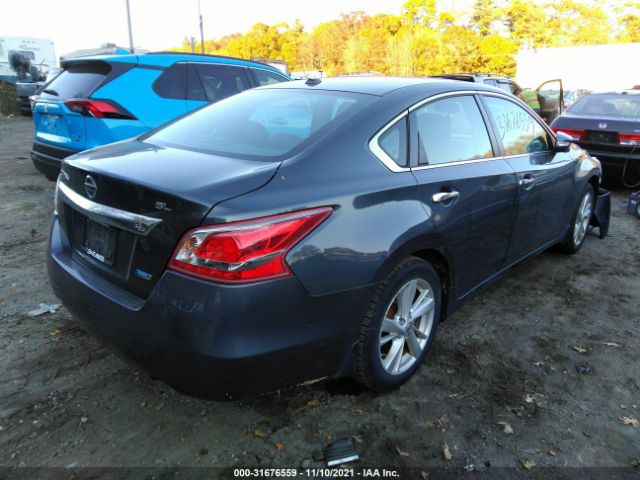 Photo 3 VIN: 1N4AL3AP5DN470810 - NISSAN ALTIMA 