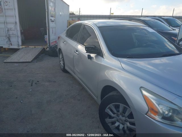 Photo 5 VIN: 1N4AL3AP5DN470953 - NISSAN ALTIMA 