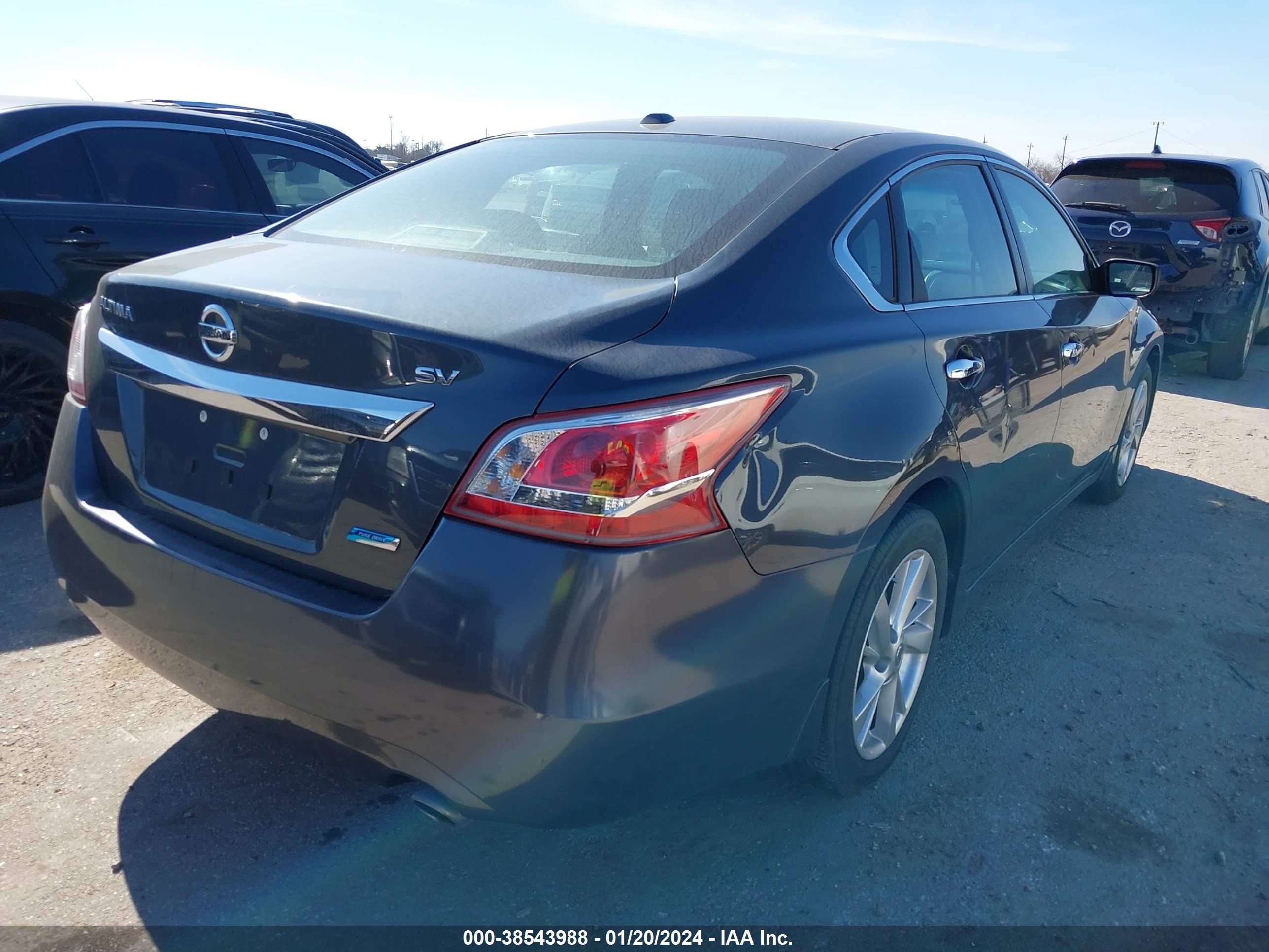 Photo 3 VIN: 1N4AL3AP5DN495464 - NISSAN ALTIMA 