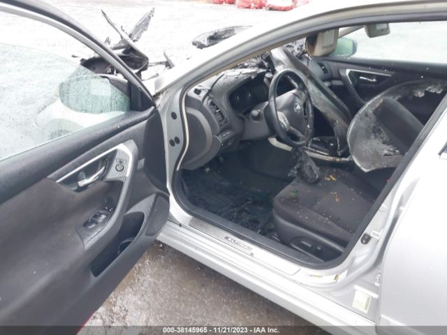 Photo 4 VIN: 1N4AL3AP5DN557638 - NISSAN ALTIMA 