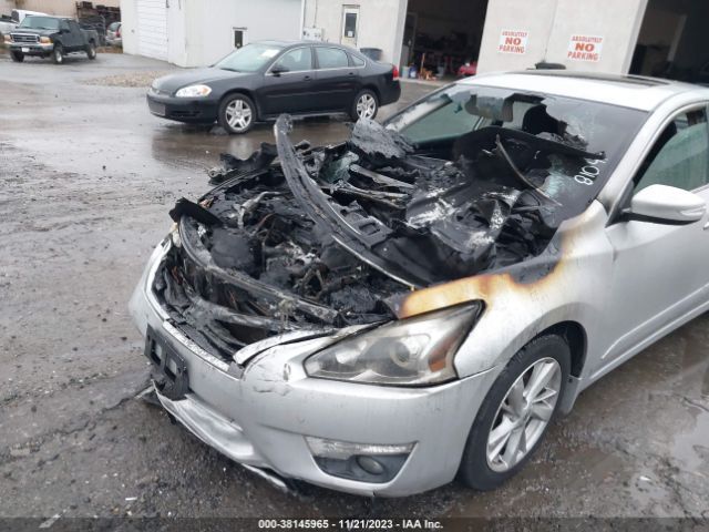 Photo 5 VIN: 1N4AL3AP5DN557638 - NISSAN ALTIMA 