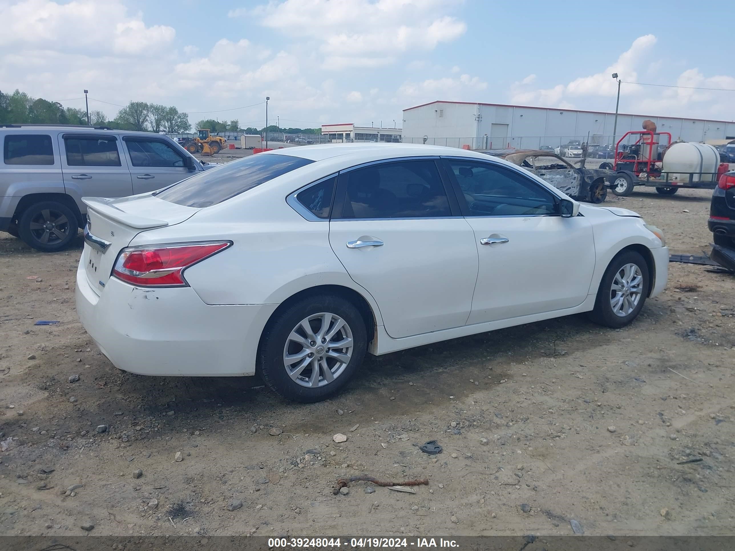 Photo 3 VIN: 1N4AL3AP5EC155244 - NISSAN ALTIMA 