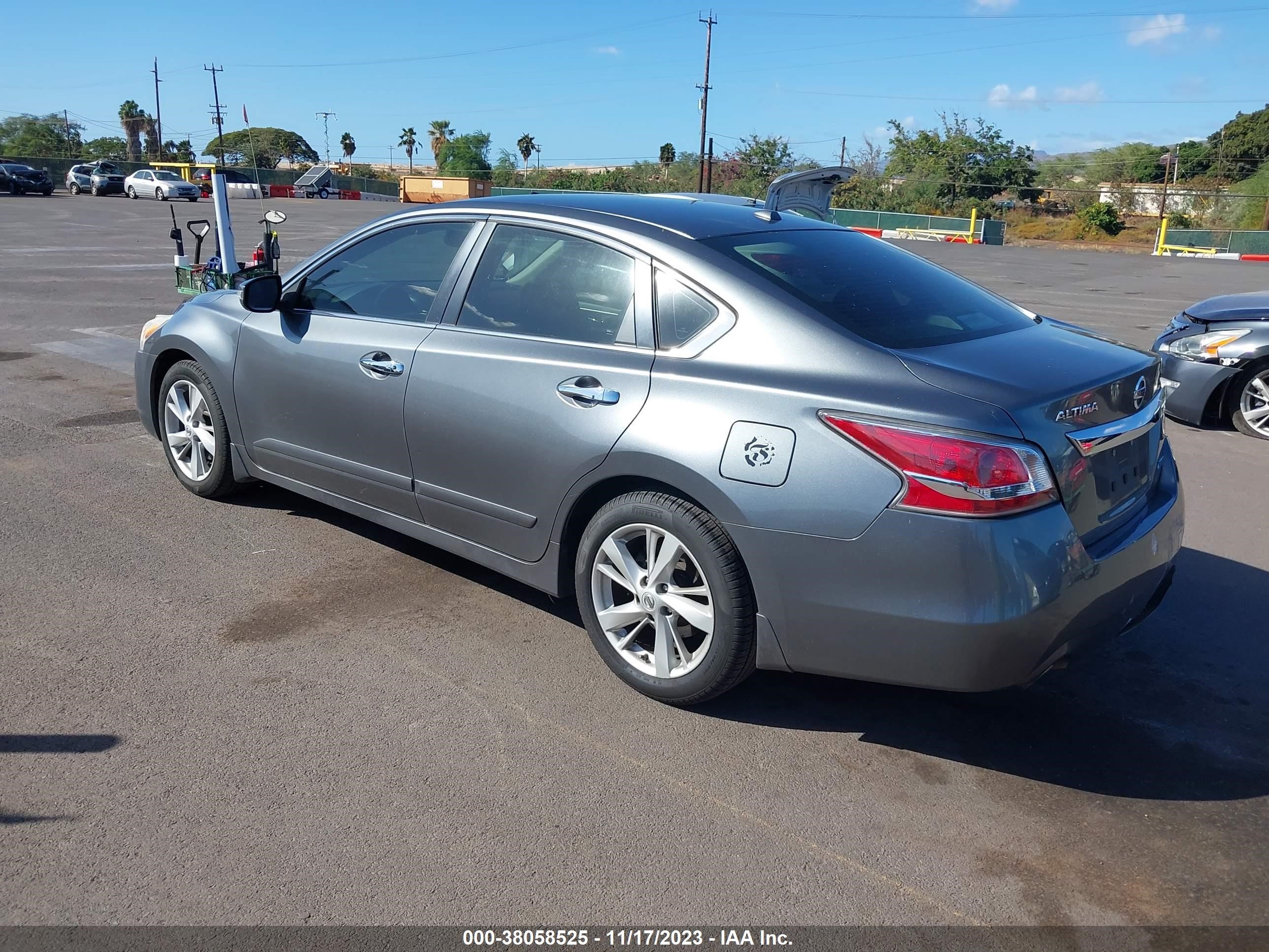 Photo 2 VIN: 1N4AL3AP5EC201929 - NISSAN ALTIMA 