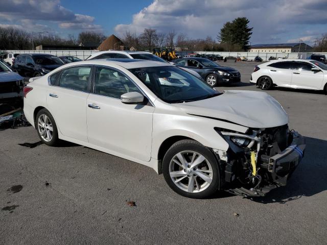 Photo 3 VIN: 1N4AL3AP5EC425668 - NISSAN ALTIMA 