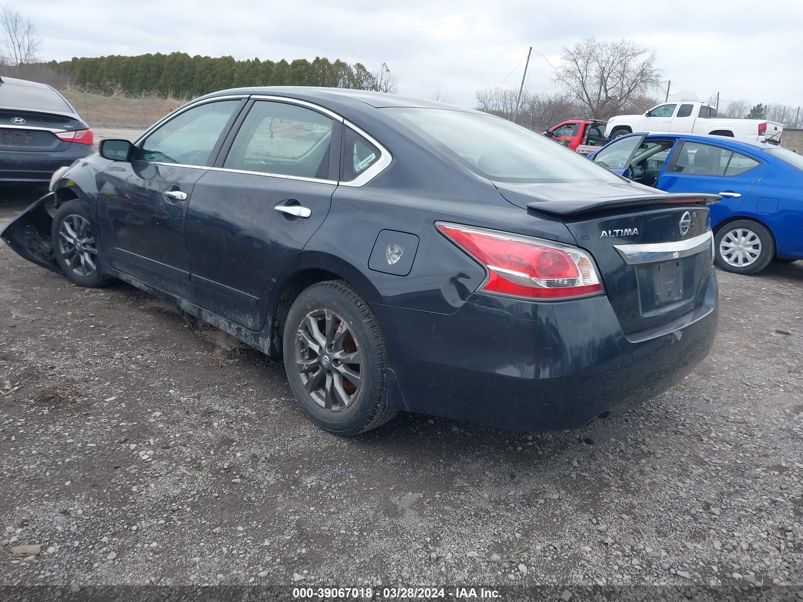 Photo 2 VIN: 1N4AL3AP5FC218103 - NISSAN ALTIMA 