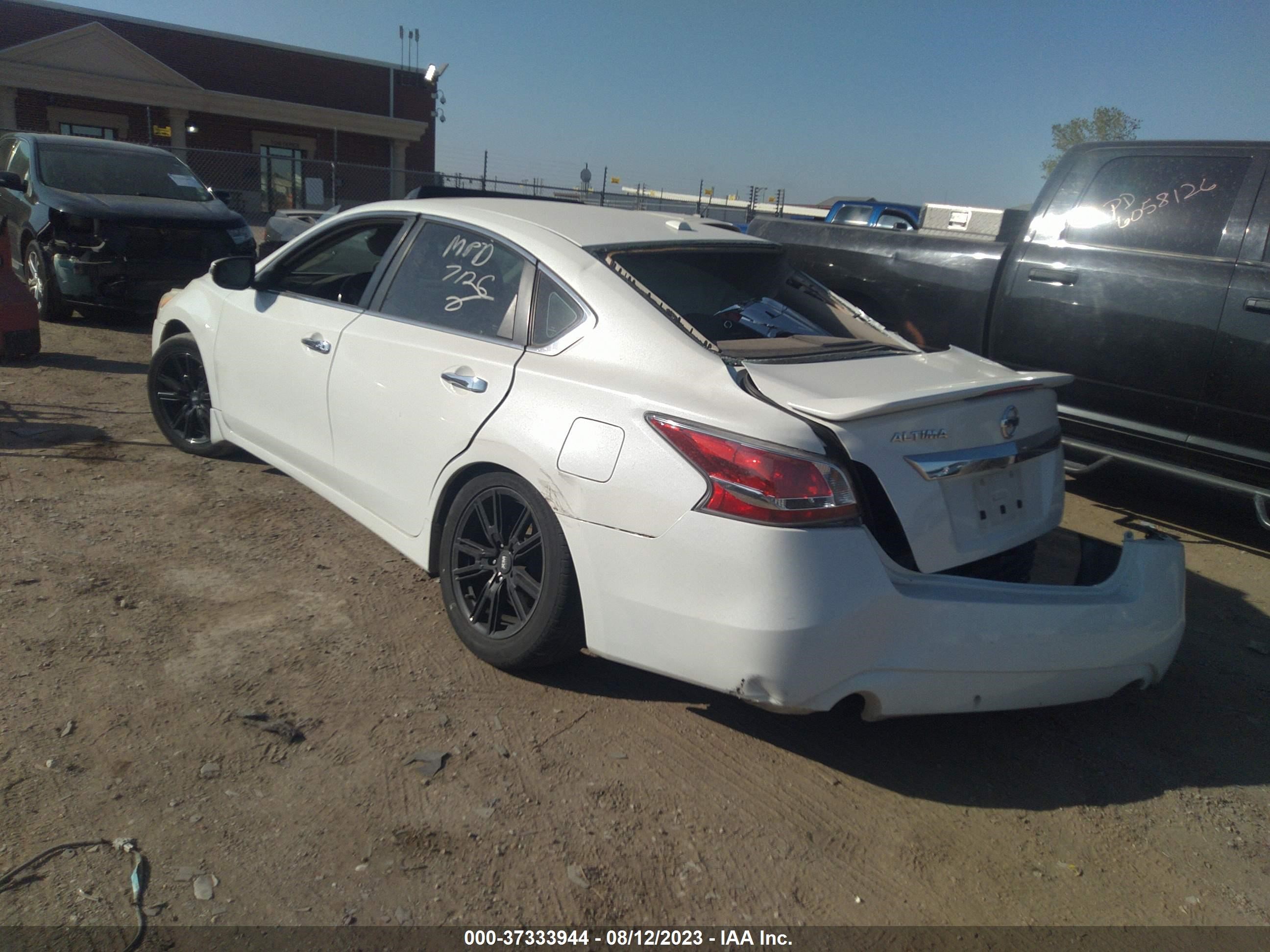 Photo 2 VIN: 1N4AL3AP5FC245835 - NISSAN ALTIMA 