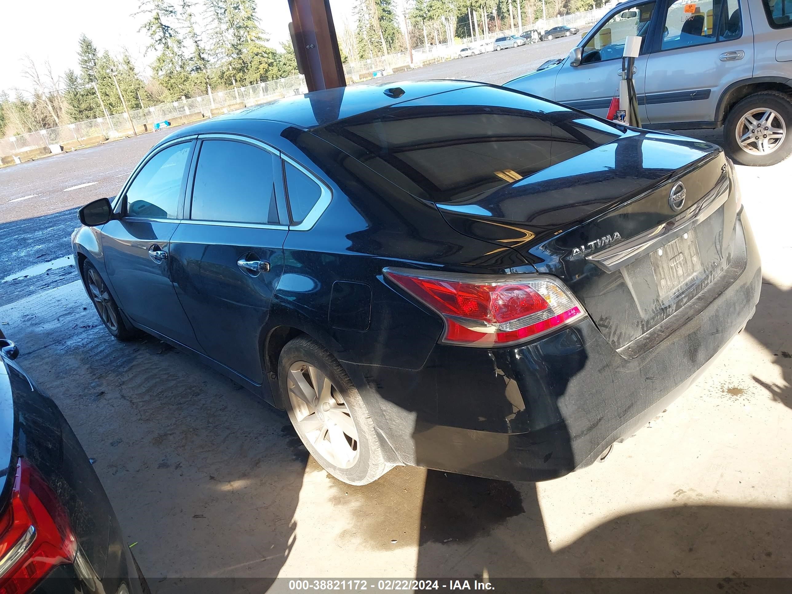 Photo 2 VIN: 1N4AL3AP5FC266958 - NISSAN ALTIMA 