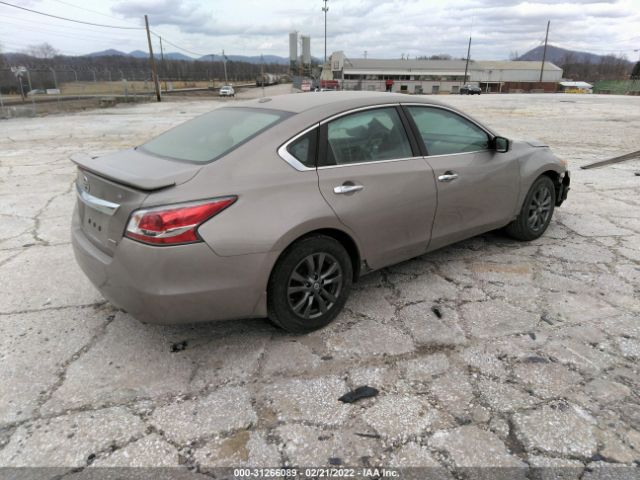 Photo 3 VIN: 1N4AL3AP5FC581811 - NISSAN ALTIMA 