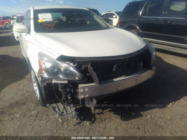 Photo 5 VIN: 1N4AL3AP5FN319503 - NISSAN ALTIMA 