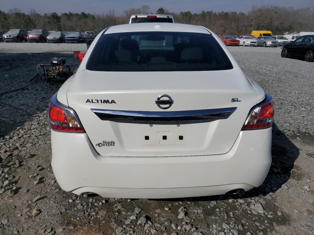 Photo 5 VIN: 1N4AL3AP5FN348659 - NISSAN ALTIMA 