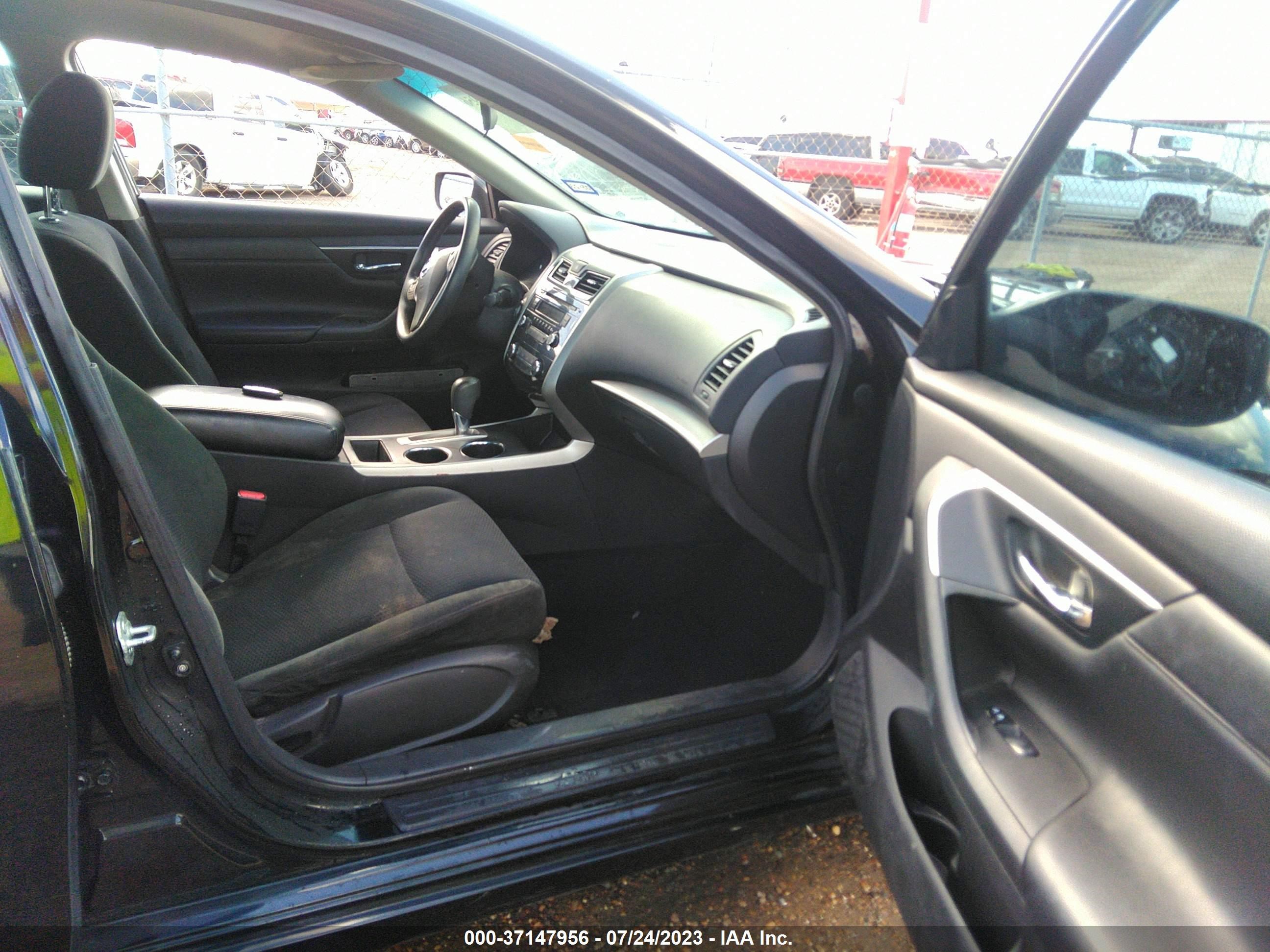 Photo 4 VIN: 1N4AL3AP5FN394699 - NISSAN ALTIMA 