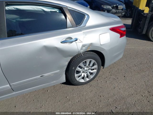 Photo 5 VIN: 1N4AL3AP5GN384059 - NISSAN ALTIMA 